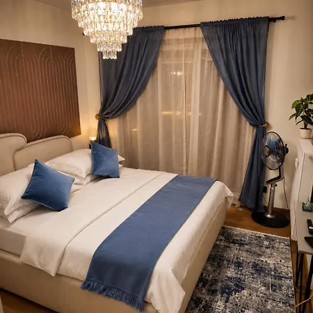 Apartia Boutique & Parking * ברנו