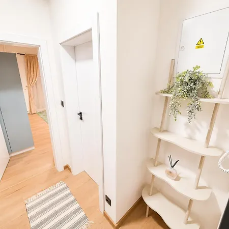 Apartman Apartia Boutique & Parking